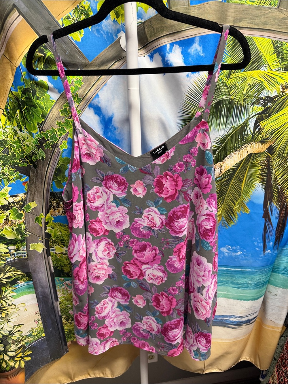 Torrid Sophie Floral Spaghetti Strap Camisole - Pink Rose on Gray NWT